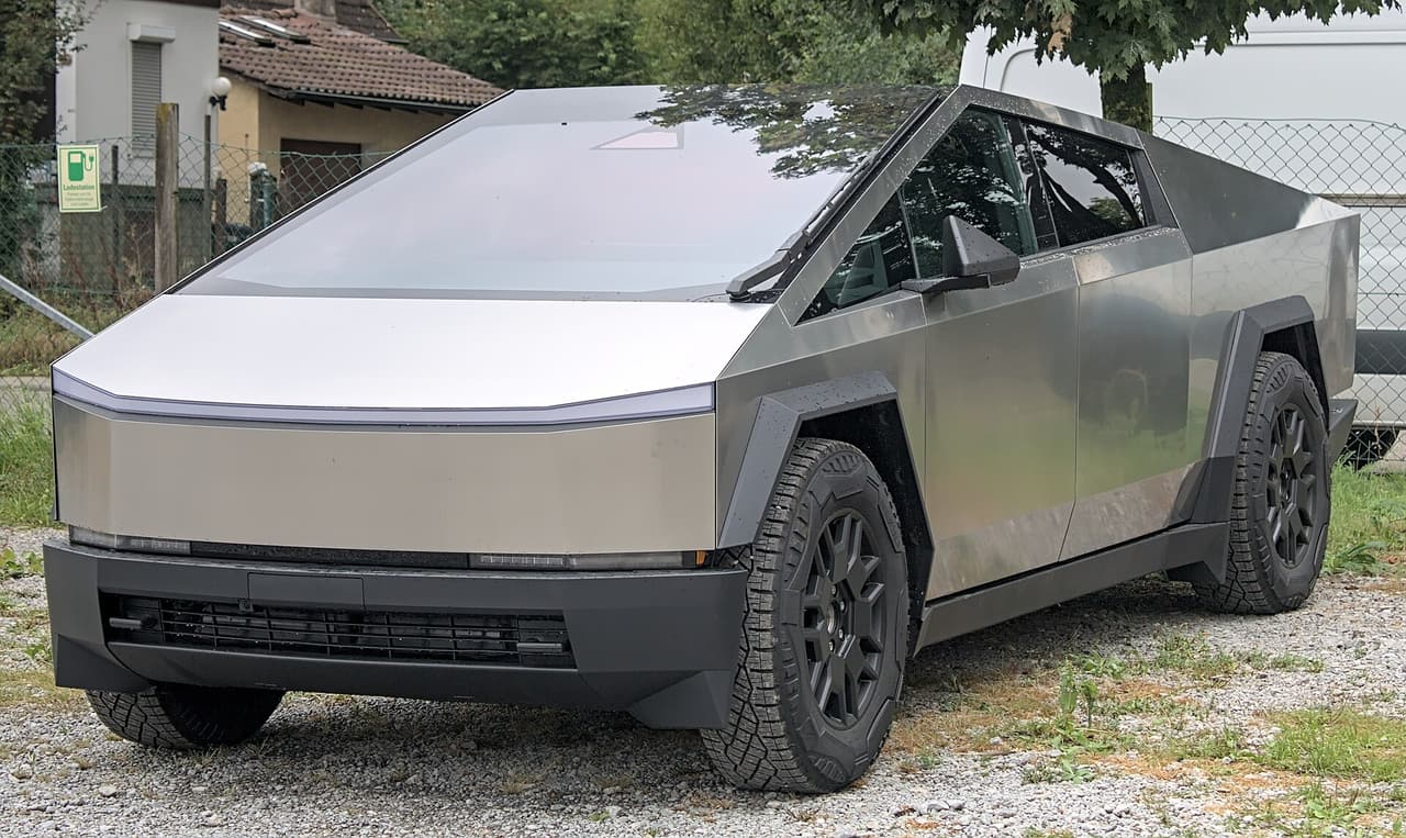 Stainless-steel Tesla Cybertruck
